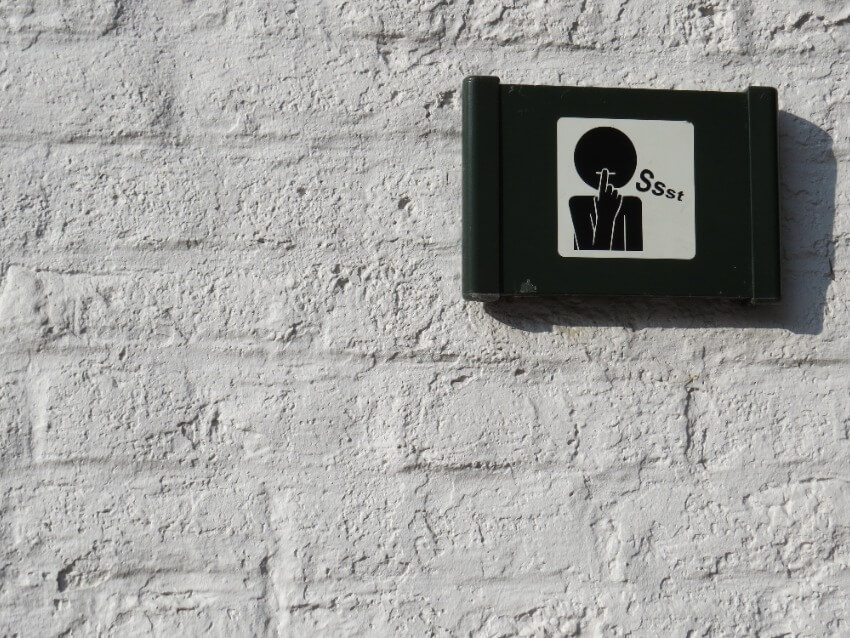 אל תדברי על אריק